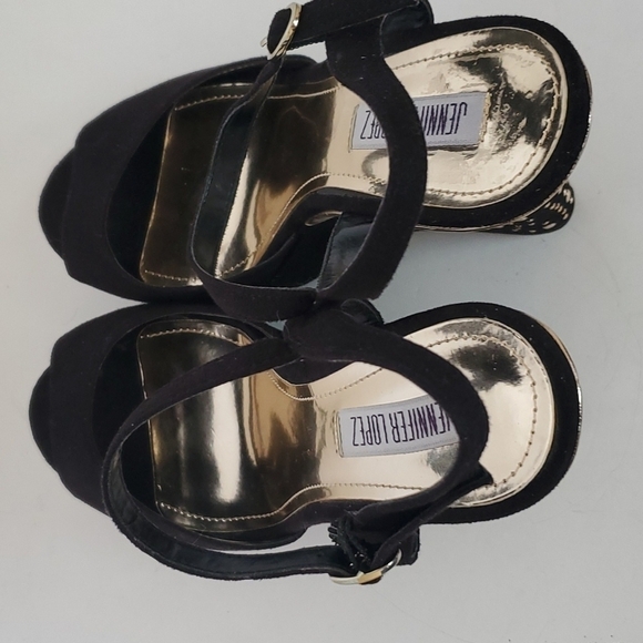 JENNIFER Lopez Black And Gold Platforms - Picture 7 of 10